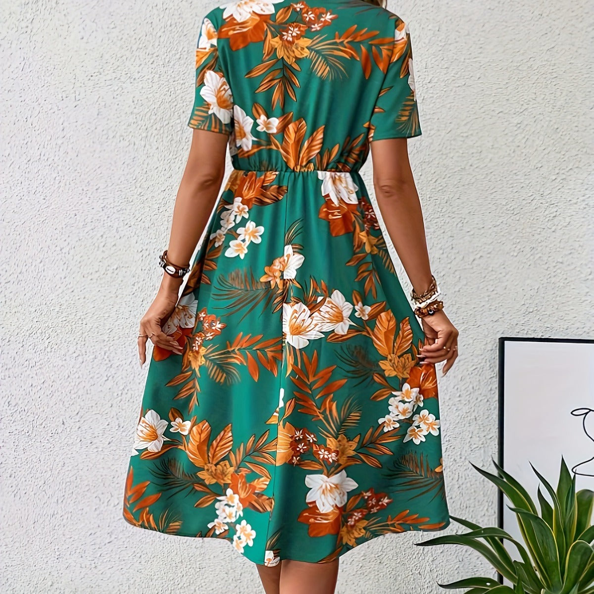 V-neck Short Sleeve Printed Midi Dress