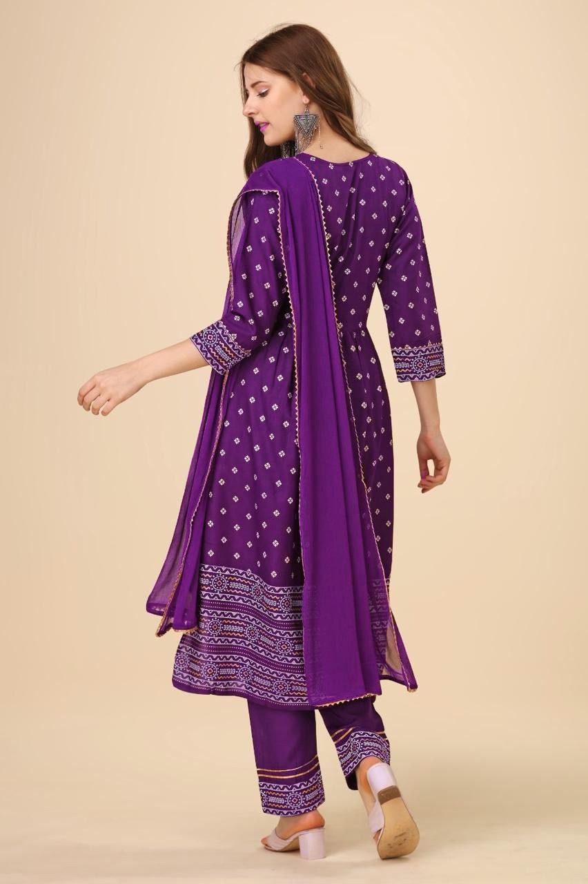 Beautiful Rayon Fabric nayra cut Kurti and set