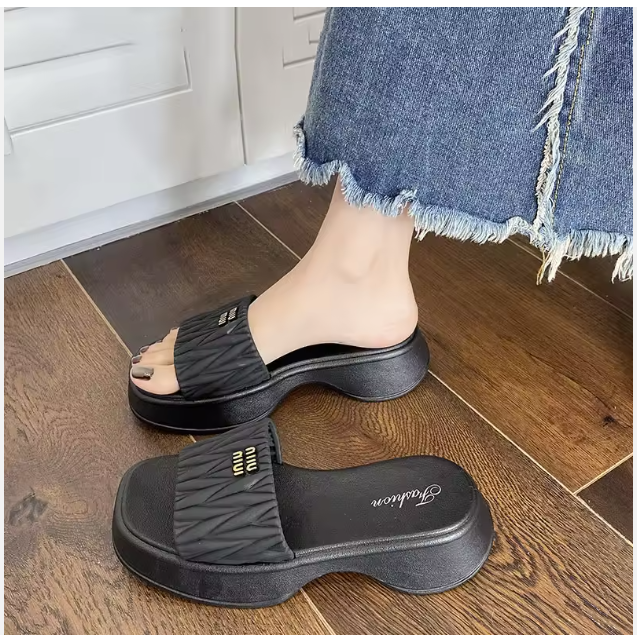 Outdoor soft platform sandals for women