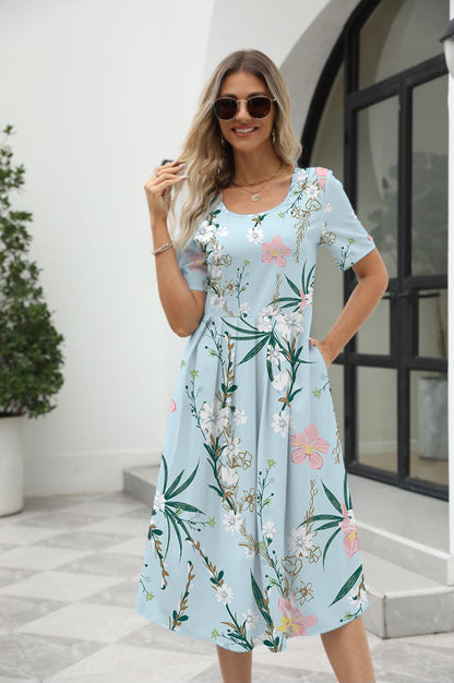 Women's Fashionable Elegant Printed Round Neck Short Sleeve Dress