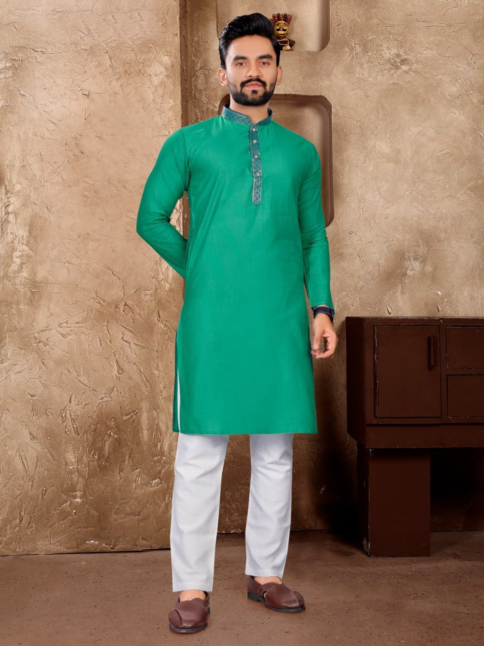 Men's Kurta and Pajama Set